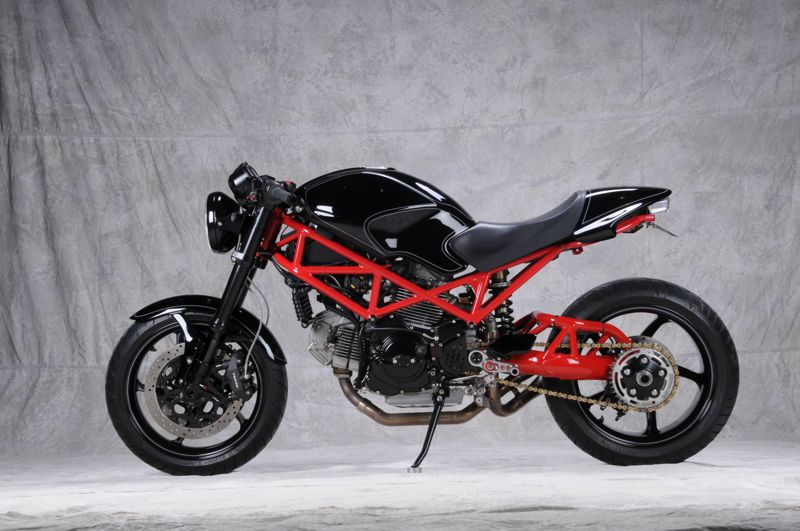 Analog Motorcycles | Ducati S2R // Monster